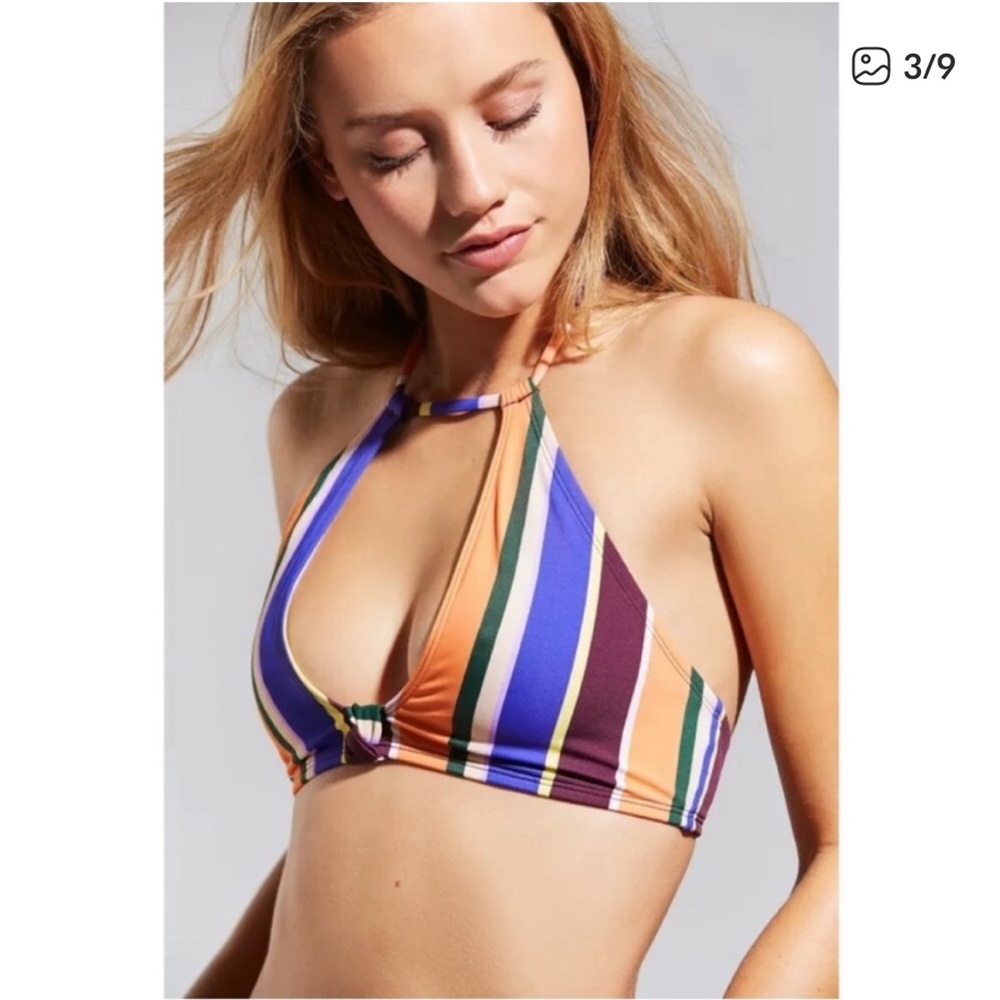 UO Out From Under High Neck Cut-Out Print Bikini Top Multicolored Size Medium